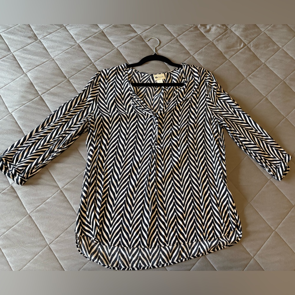 STYLUS Chevron Blous